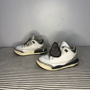 Kids Jordan 3 Retro Hide N Sneak Size 12C